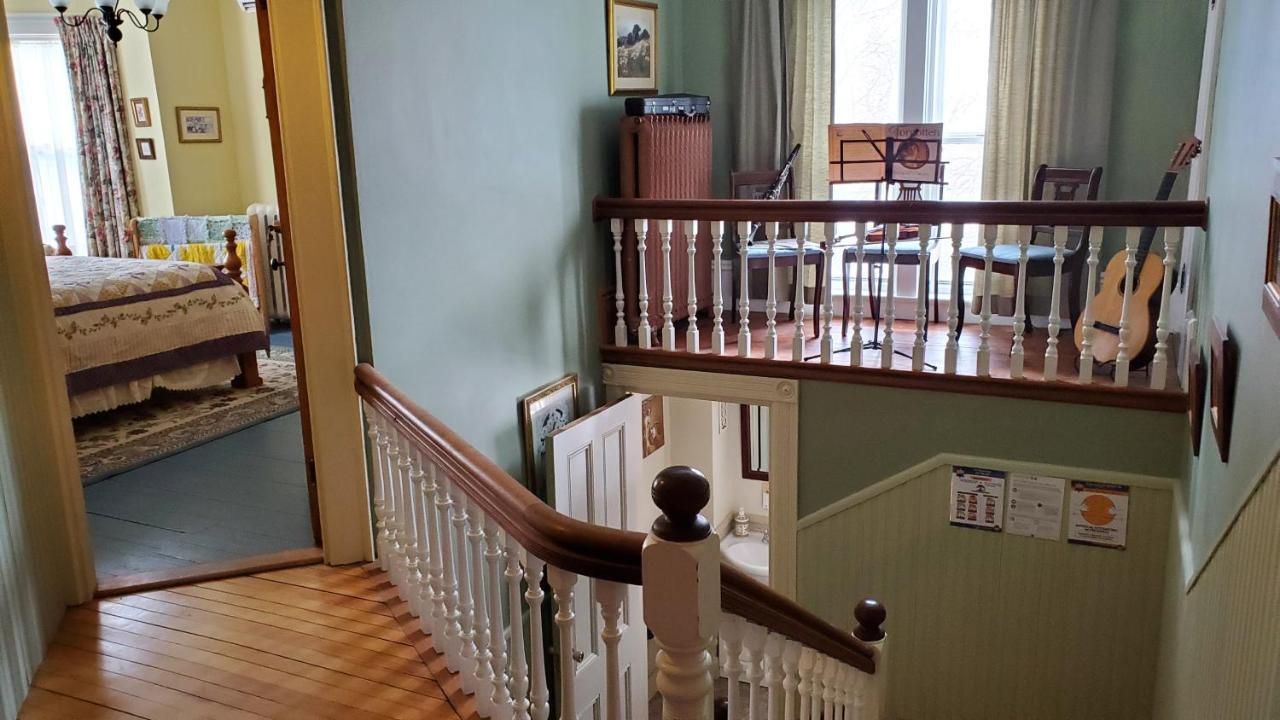 The Lark & Loon Inn Annapolis Royal Extérieur photo
