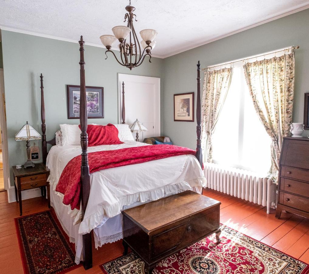The Lark & Loon Inn Annapolis Royal Extérieur photo