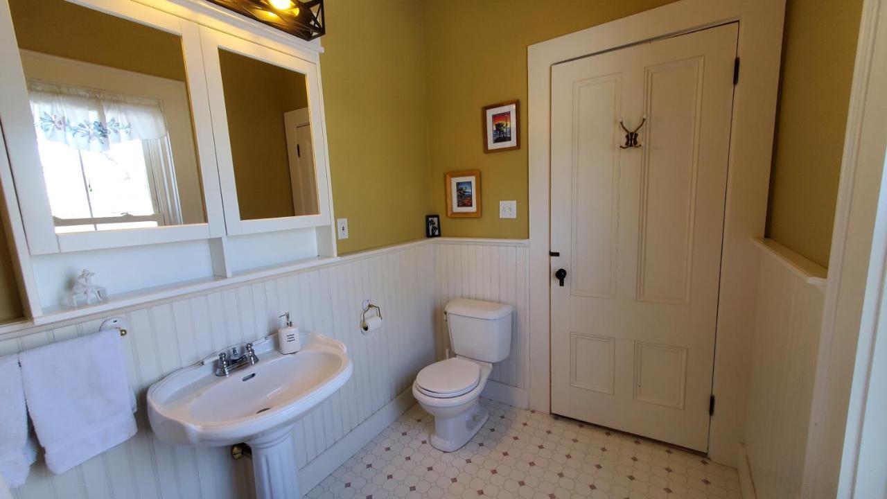 The Lark & Loon Inn Annapolis Royal Extérieur photo