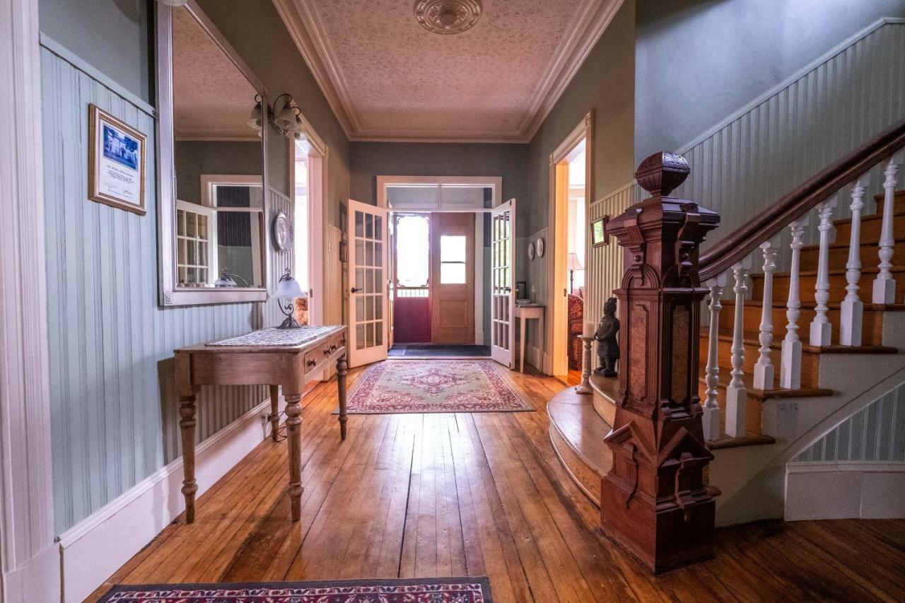 The Lark & Loon Inn Annapolis Royal Extérieur photo
